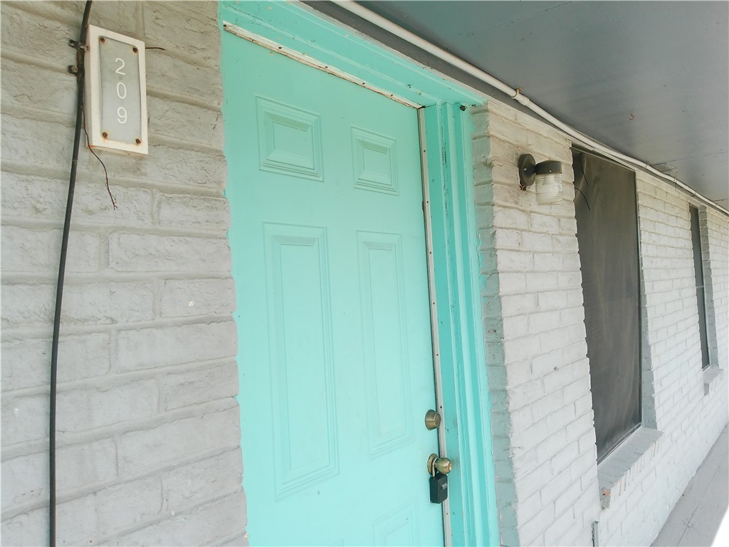 2026 Waldron 209 Property Photo 4