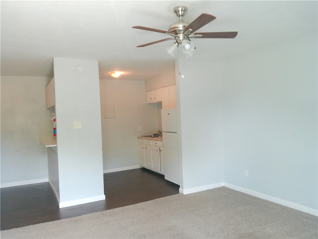 2026 Waldron 209 Property Photo 5