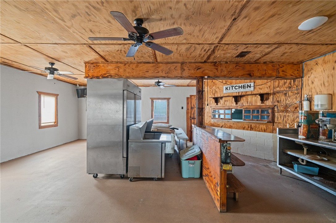 290 N County Road 1040 Property Photo 8