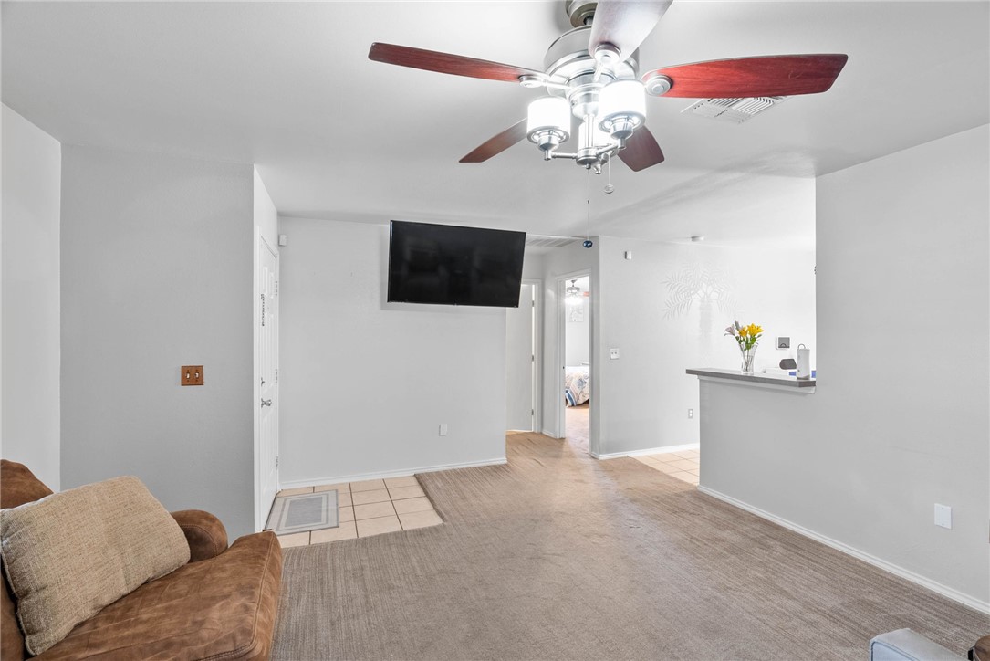 1701 Gallop Trai Property Photo 4
