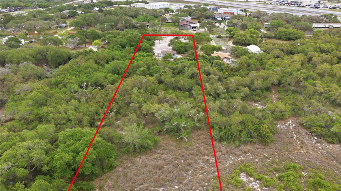 313 Gena Property Photo 3