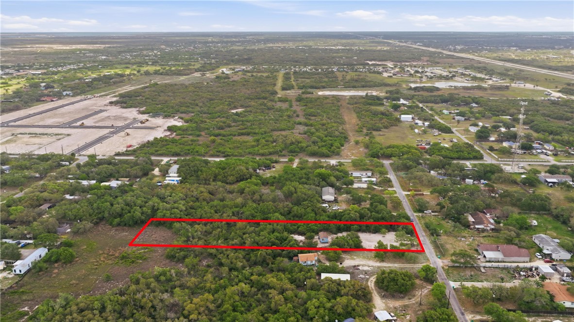 313 Gena Property Photo 7