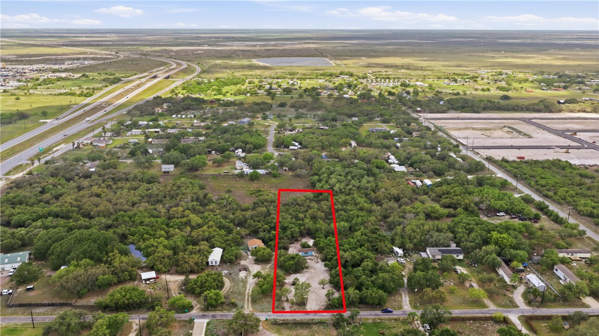 313 Gena Property Photo 8