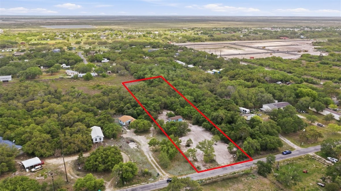 313 Gena Property Photo 9