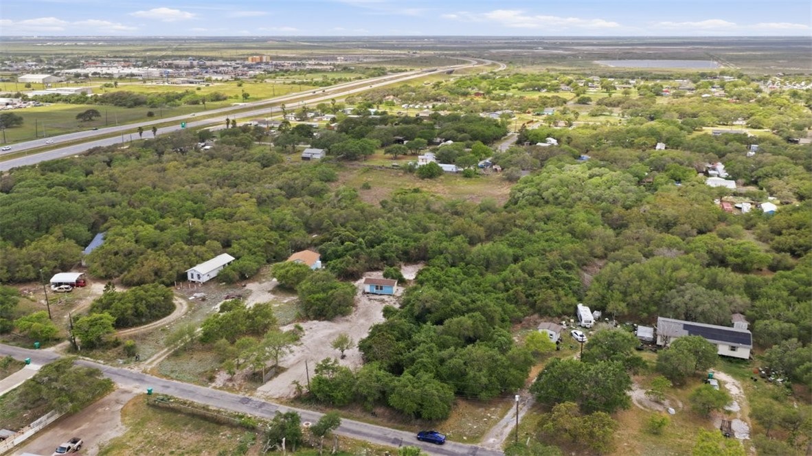 313 Gena Property Photo 18