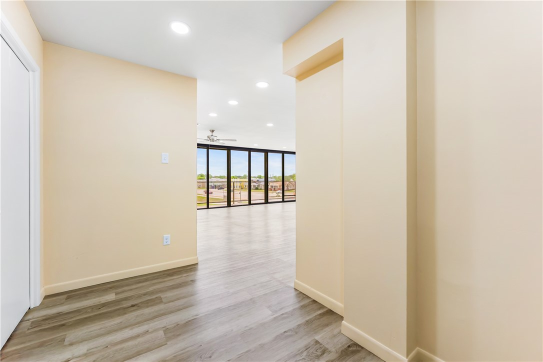 1400 Ocean Dr 403-c Property Photo 5