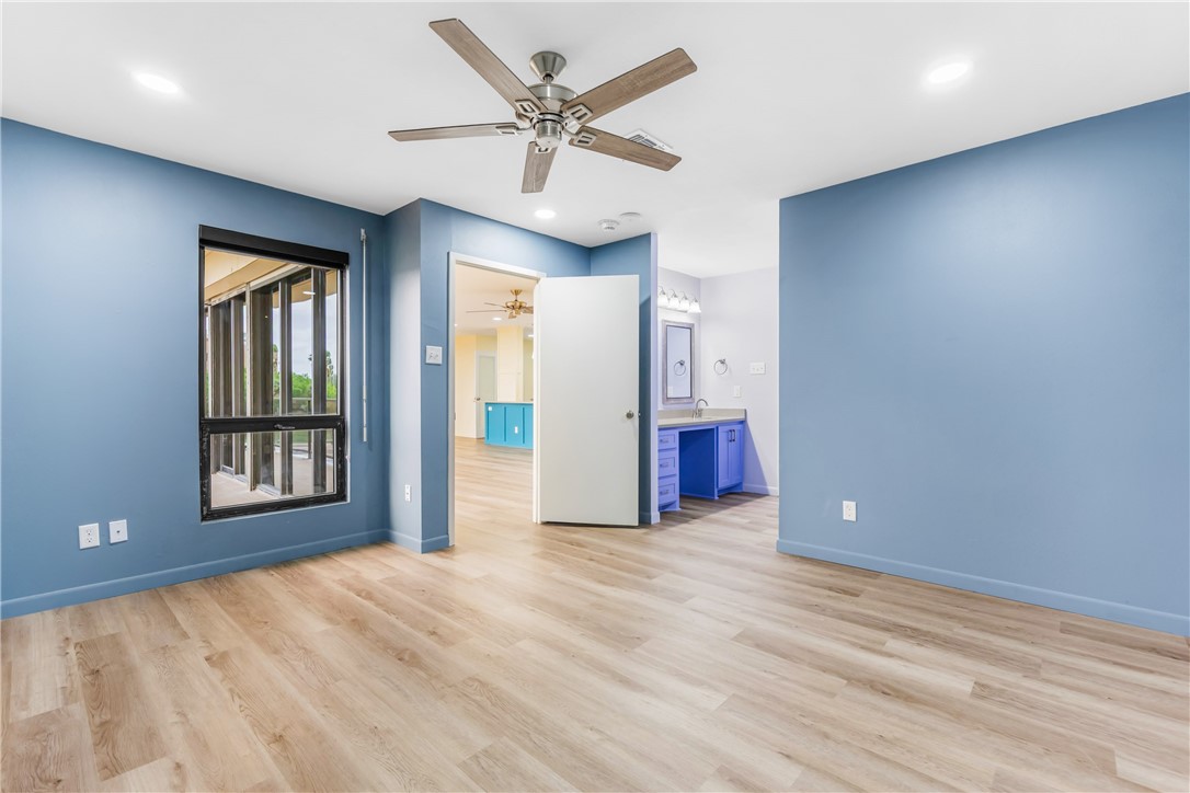 1400 Ocean Dr 403-c Property Photo 19