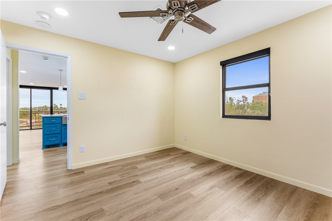 1400 Ocean Dr 403-c Property Photo 25