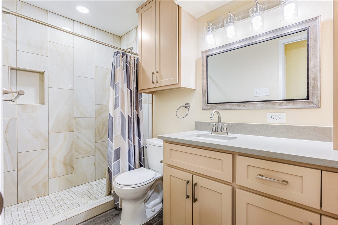 1400 Ocean Dr 403-c Property Photo 26