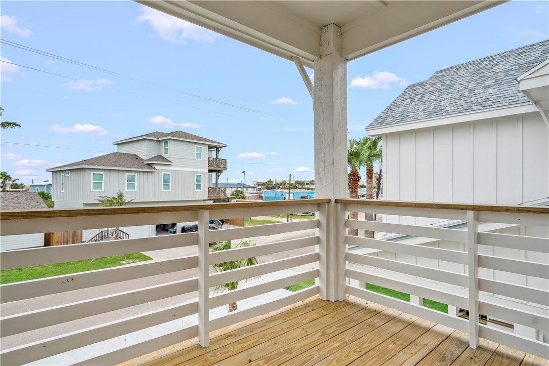 434 Oleander St 2 Property Photo 27