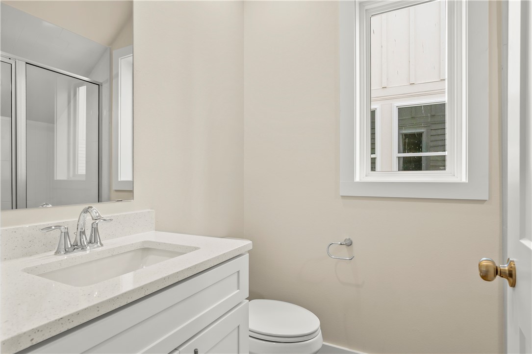 434 Oleander St 1 Property Photo 12