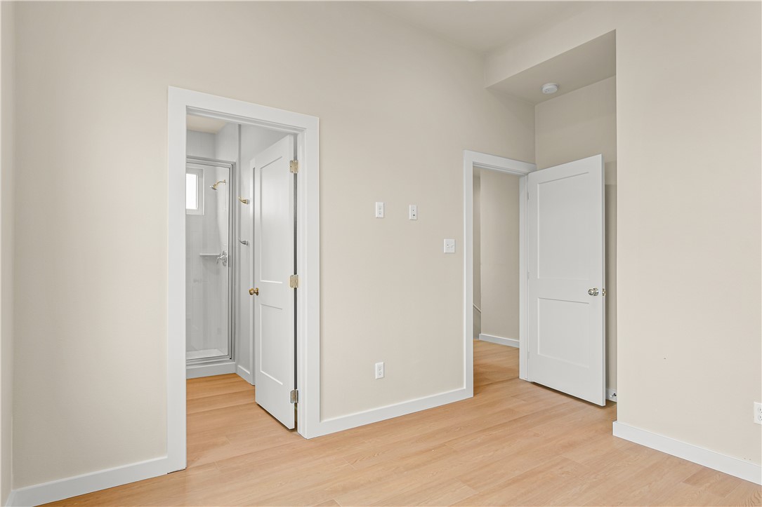 434 Oleander St 1 Property Photo 25