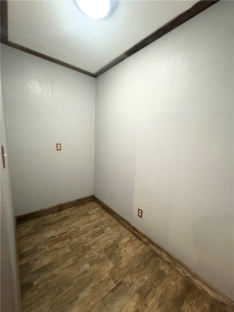 403 Staples St Property Photo 10