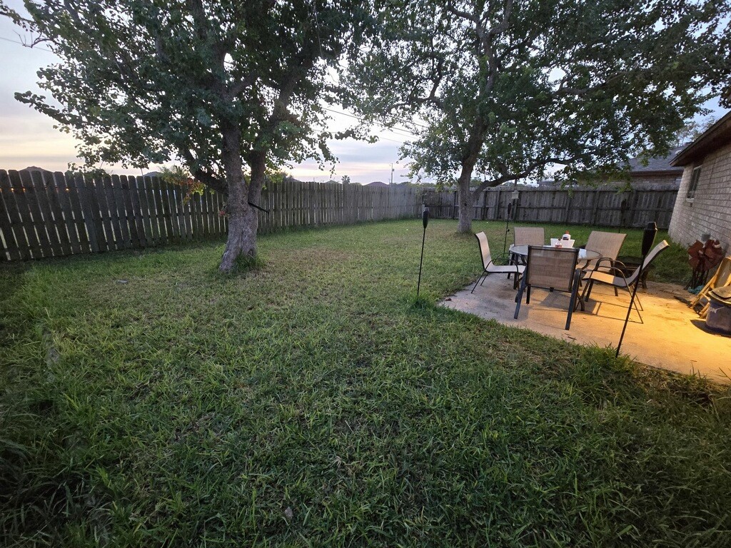 6617 Meadowbreeze Pkwy Property Photo 10