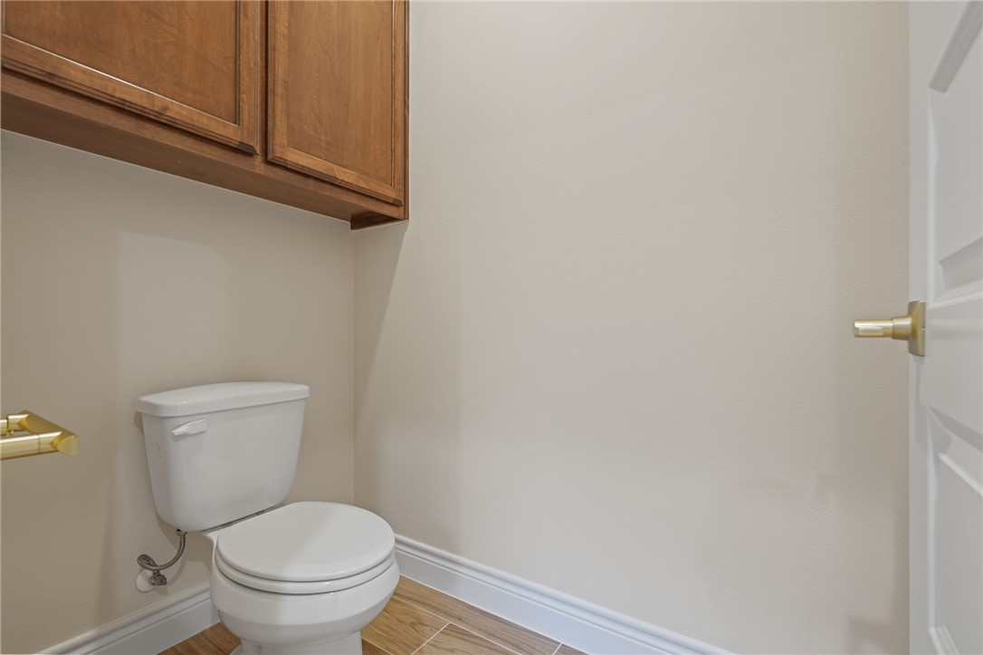 9518 Royal Oak Dr Property Photo 34