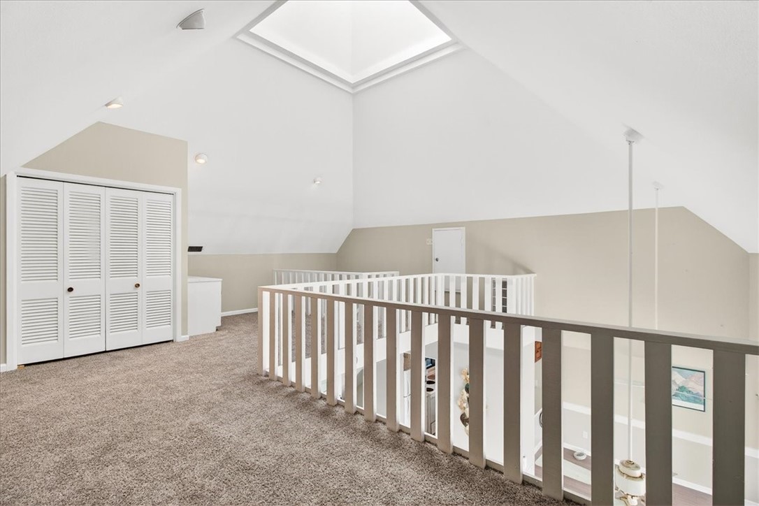 136 Port Saint Claire Property Photo 23