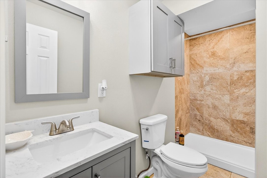 136 Port Saint Claire Property Photo 30