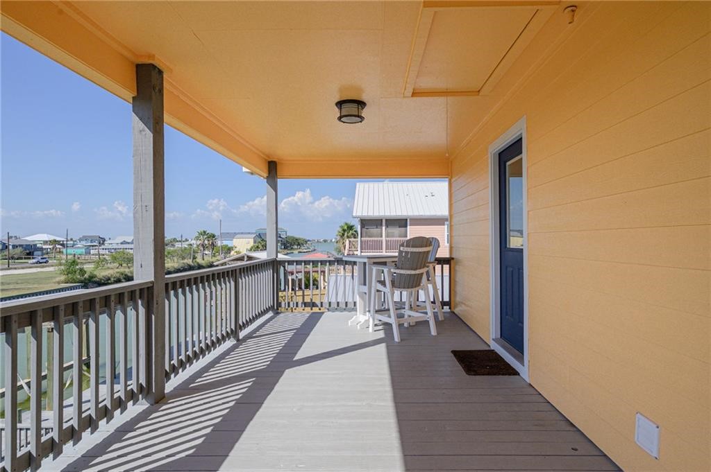 102 Ball St Property Photo 28