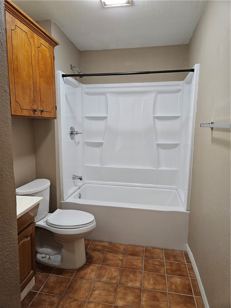 501 N Gregory Ave Property Photo 6