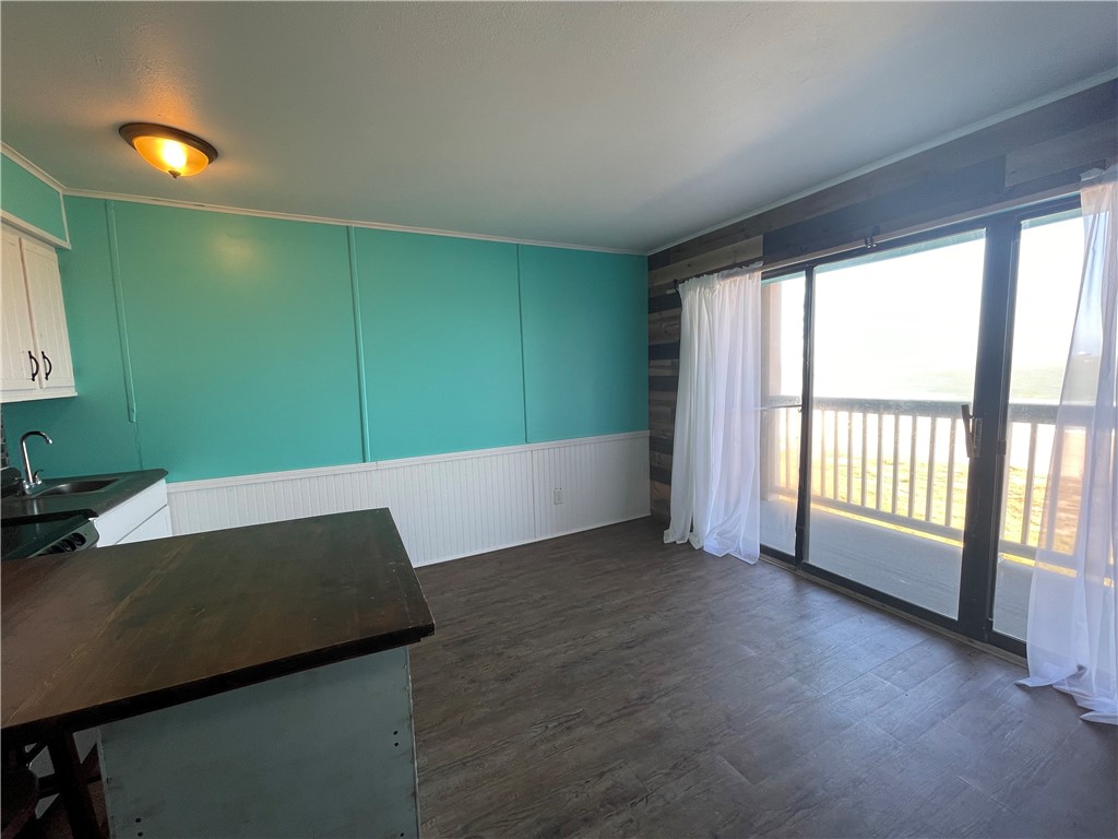 3938 Surfside Blvd 2102 Property Photo 17