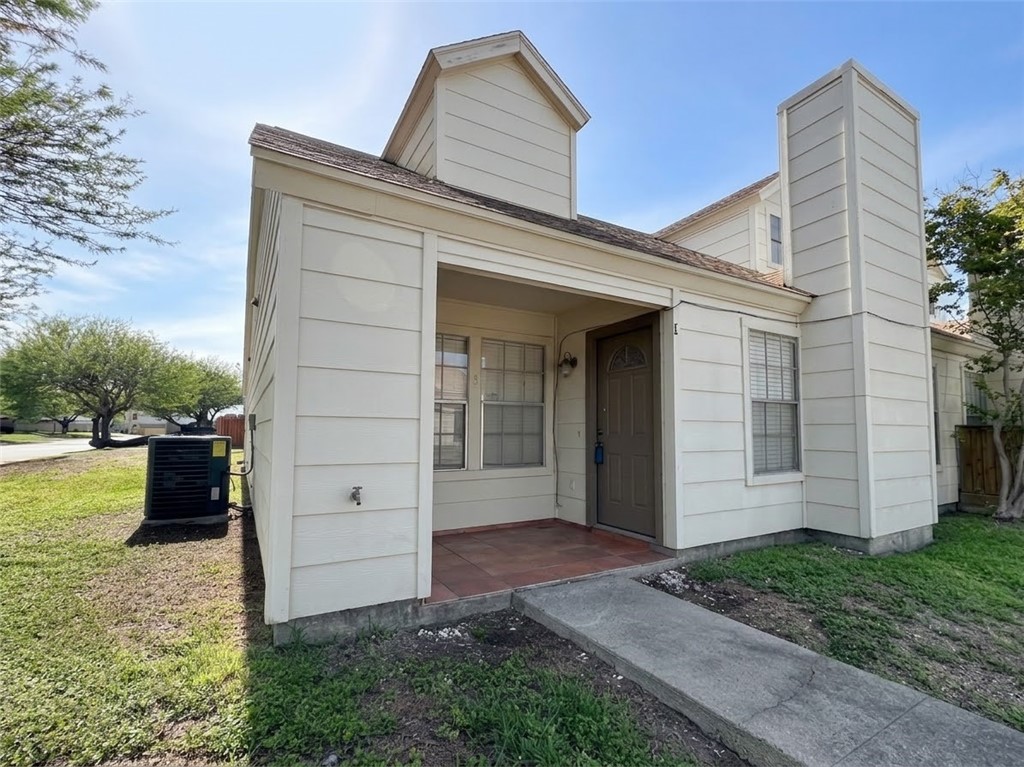 7202 Mansions Dr E3 Property Photo 4