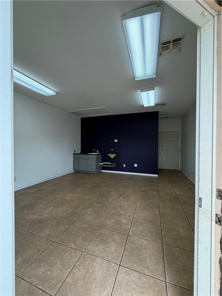 5637 Burton Lane 108 Property Photo 3