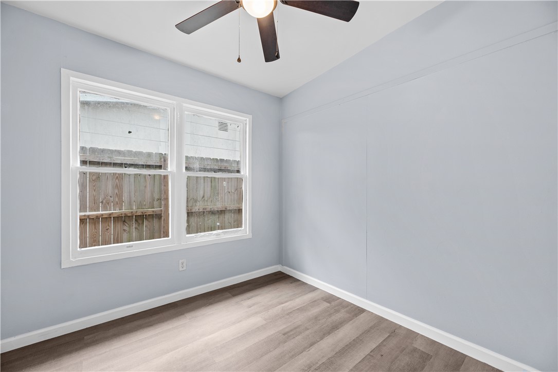 1506 Crosby St Property Photo 7