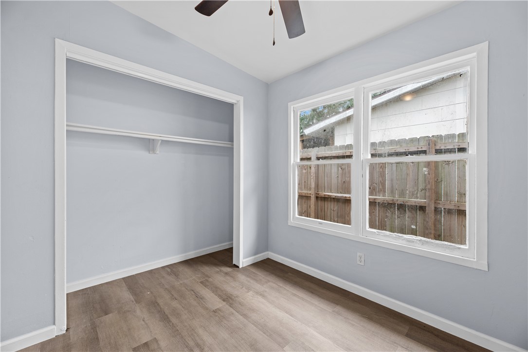 1506 Crosby St Property Photo 8