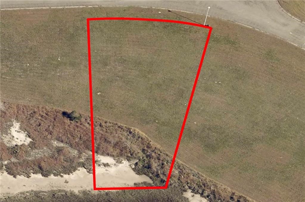 64 Lake Shore Circ Property Photo 6