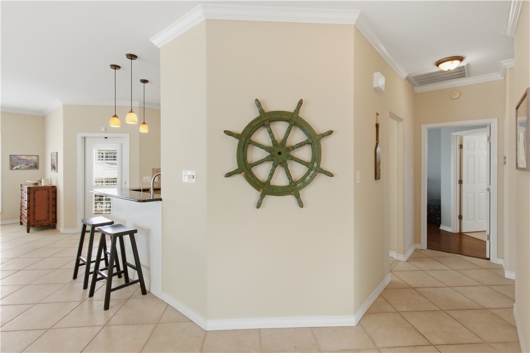 223 Keewaydin Lane Property Photo 14