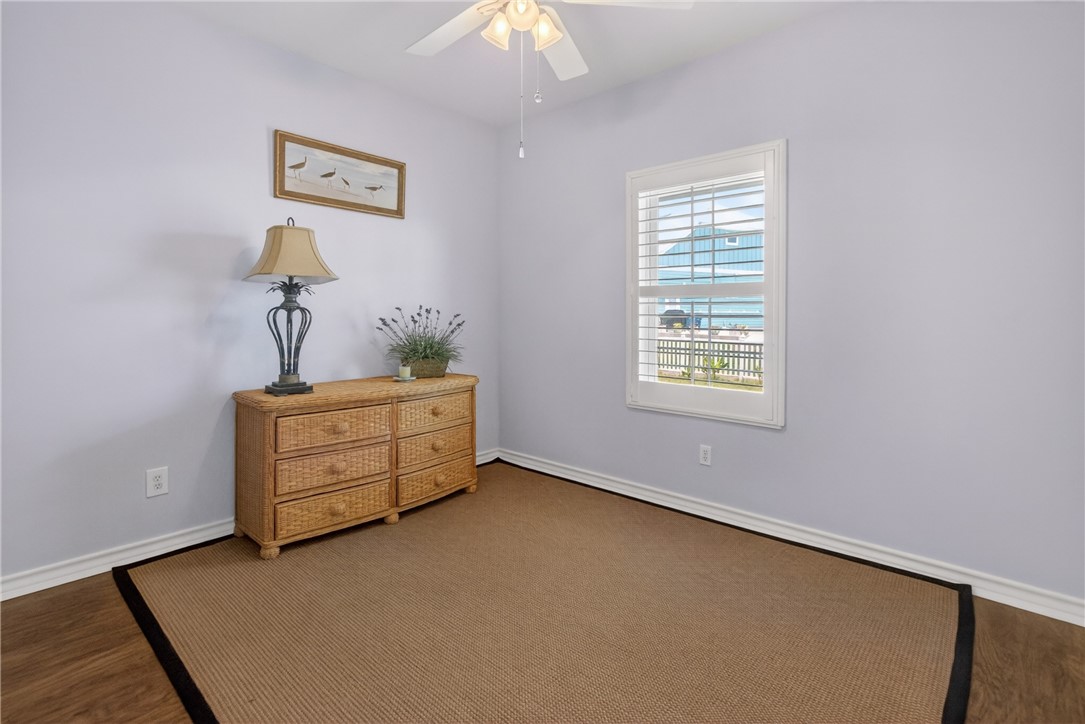 223 Keewaydin Lane Property Photo 24