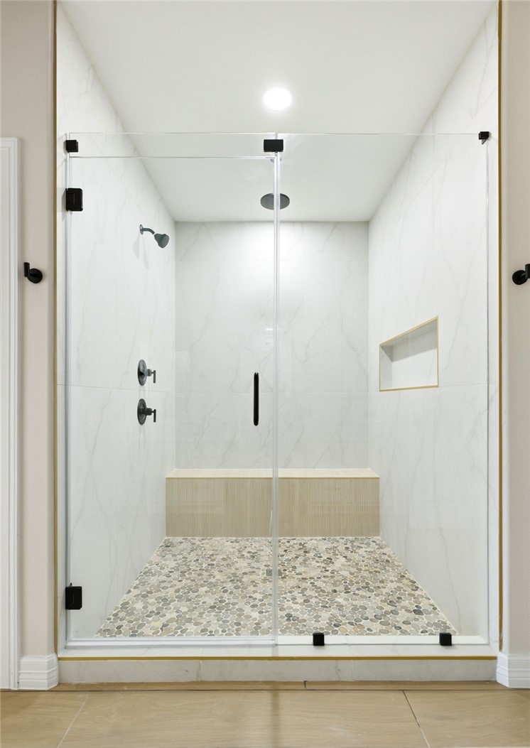 4210 Fold Lane Property Photo 8
