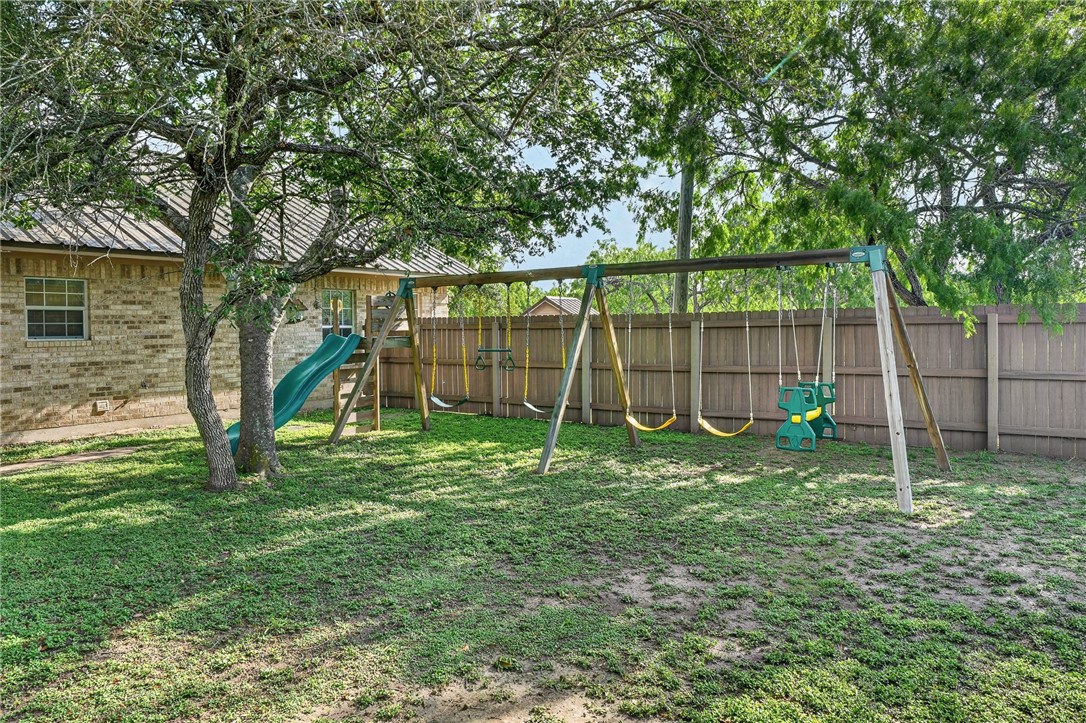 118 Agape Dr Property Photo 31