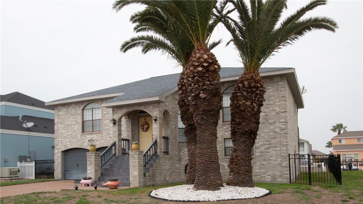108 Tarpon Ct Property Photo 1