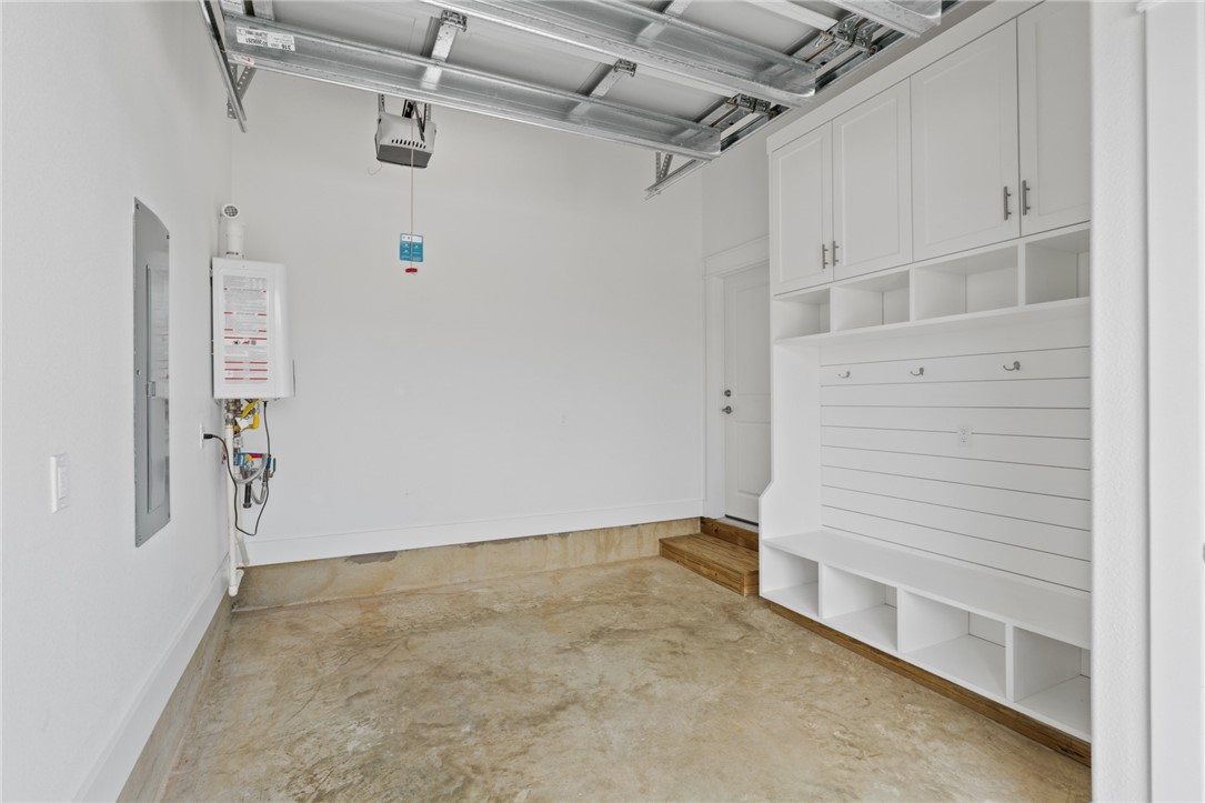 312 Mermaid Tail Property Photo 3