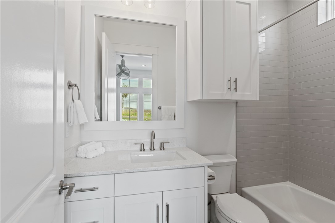 312 Mermaid Tail Property Photo 15
