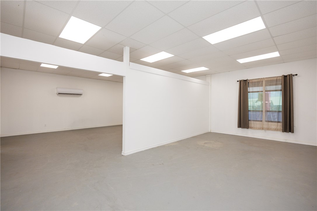 4058 Lou St Property Photo 13