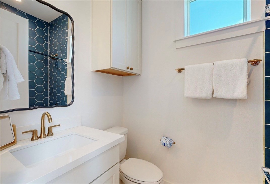 600 Center Square North 15 Property Photo 24
