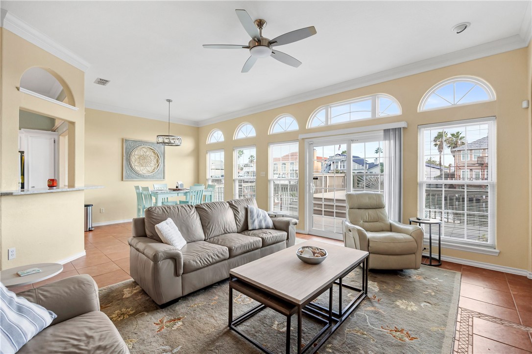 13546 Ducat Ct Property Photo 3