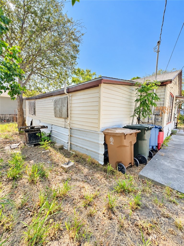 3626 Fairchild St Property Photo 20