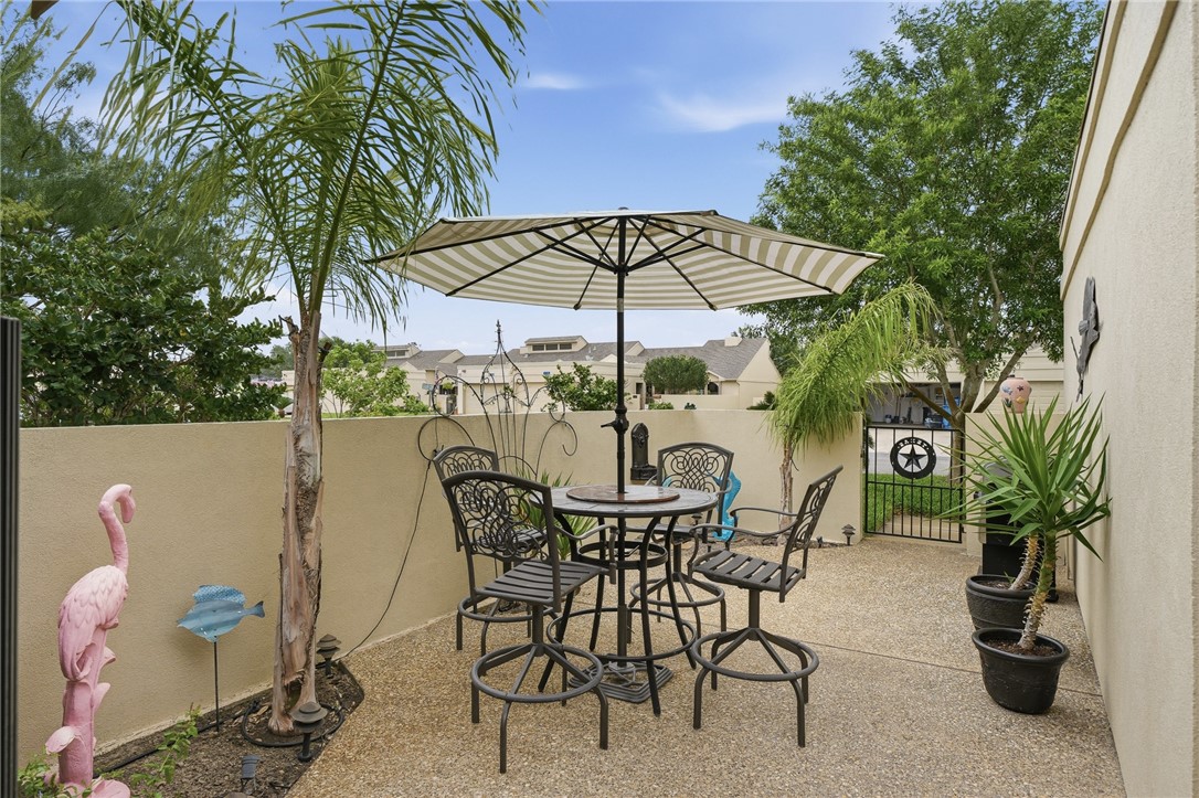 107 Pebble Creek Dr Property Photo 8
