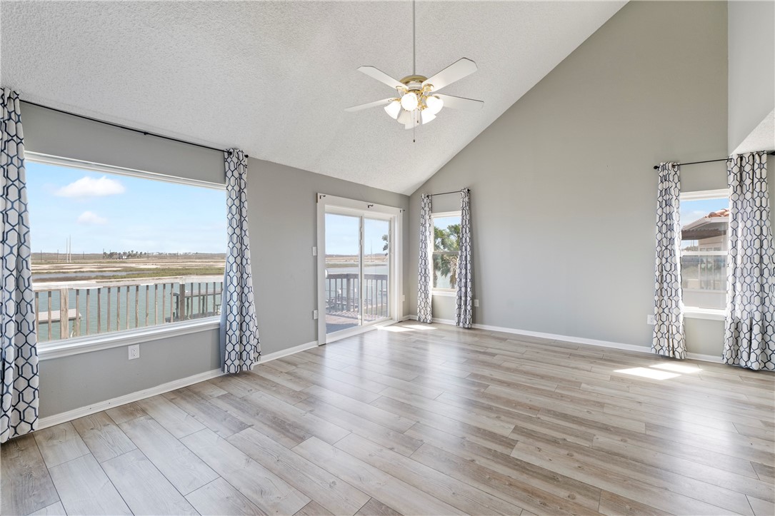 14322 Playa Del Rey Property Photo 32