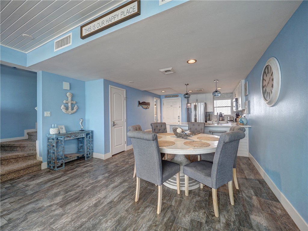 7477 State Highway 361 502 Property Photo 7