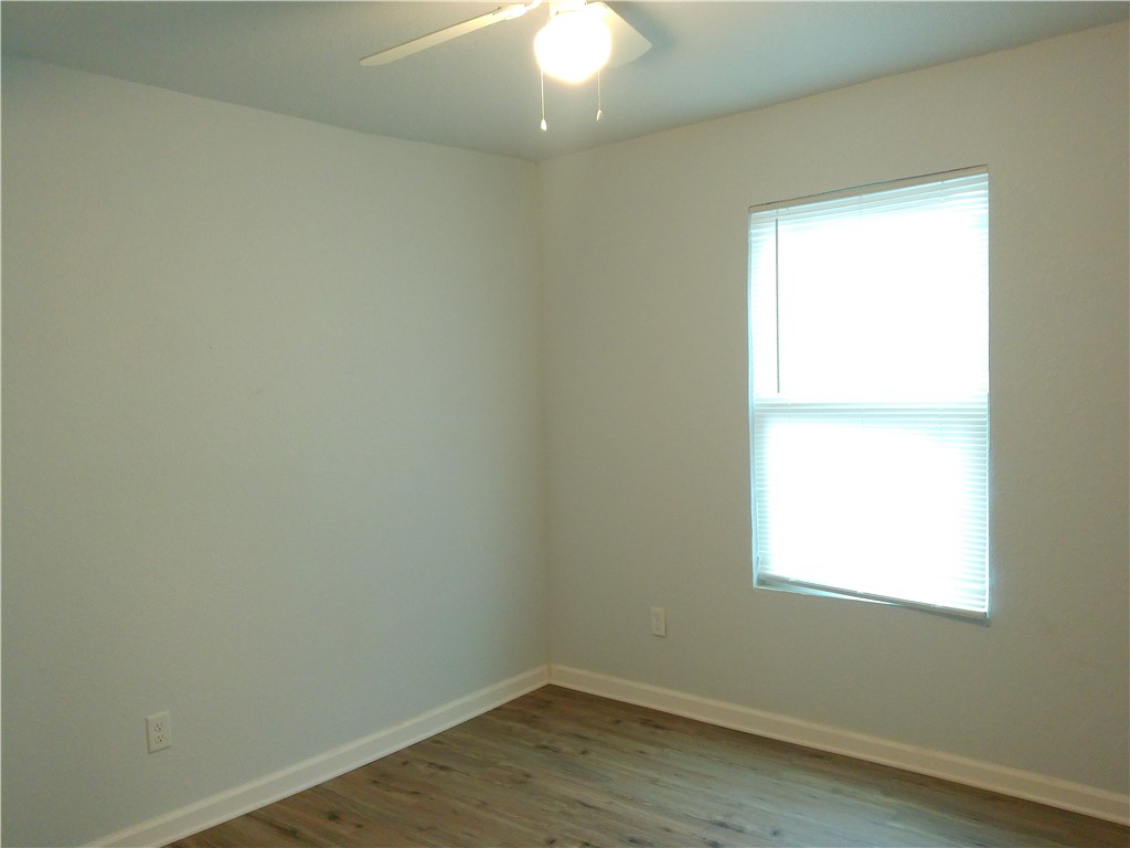 225 Watson St Property Photo 11