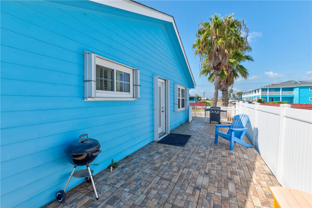 403 Spencers Landing Property Photo 23