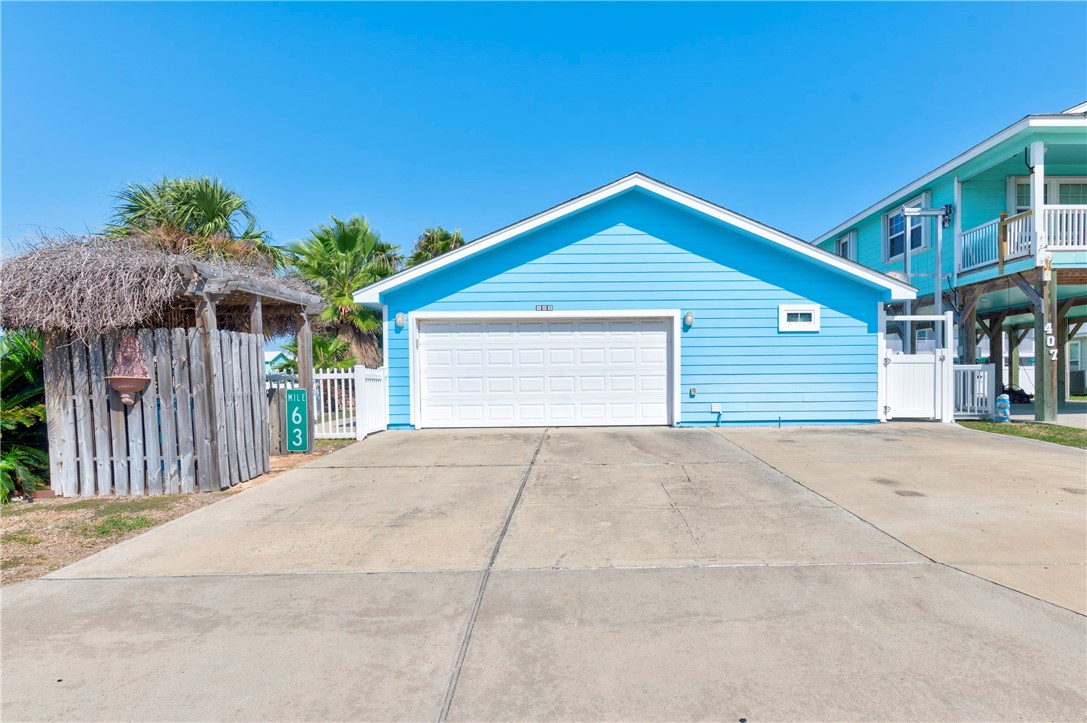 403 Spencers Landing Property Photo 26