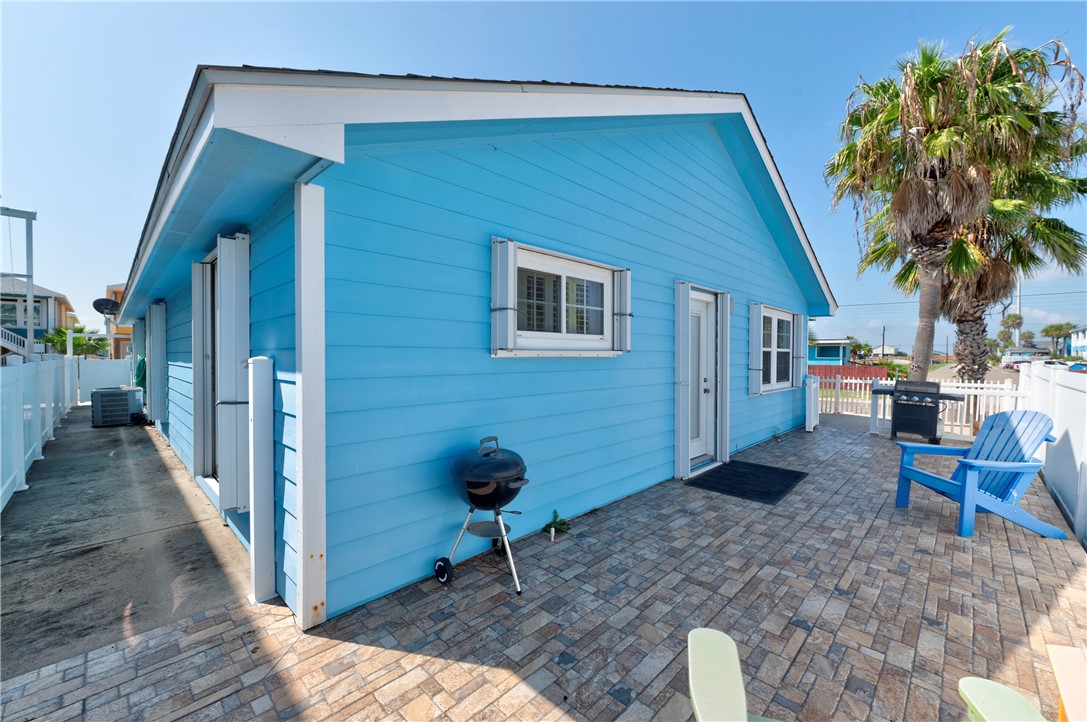 403 Spencers Landing Property Photo 27