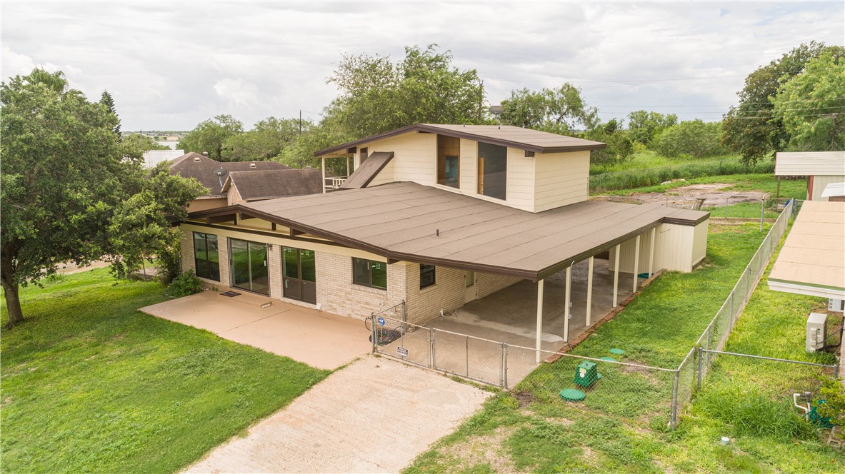 143 Trail Ridge Dr Property Photo 1