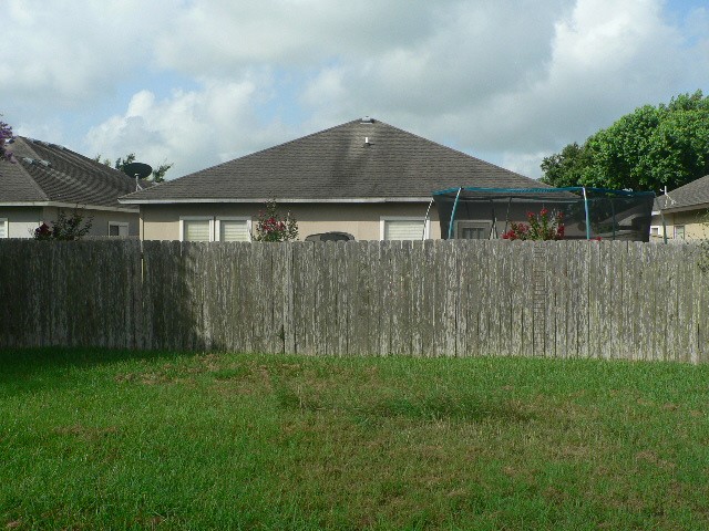 6541 Fenwick Dr Property Photo 7