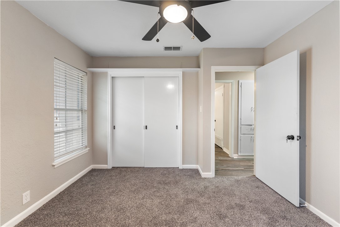 4937 Holmes Dr Property Photo 18